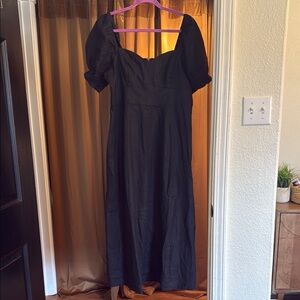 Boden Black Sweetheart Puff Sleeve Midi Dress